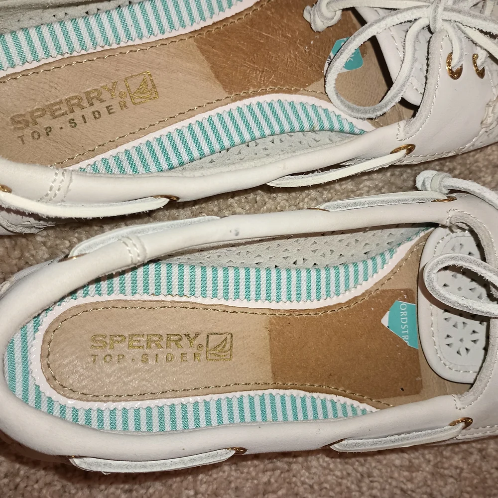 Sperry Leather‎ Cutout Loafers 6.5 M